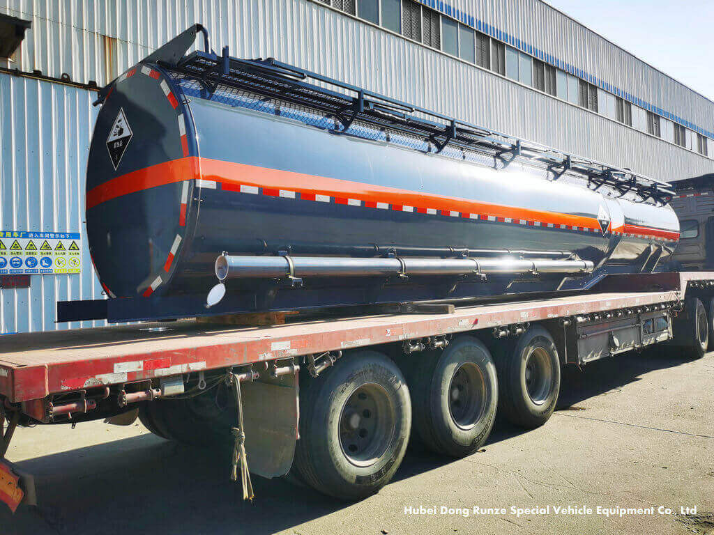 PE lining acid tank trailer for Hydrochloric Acid HCl Sulphuric Acid (1)