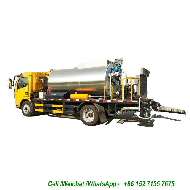 Dongfeng Asphalt Distributor 6000L Tank Spraying Nozzles 30 Nos (Asphalt Tank Insulated Spray Bitumen 4.5 -5 meters)