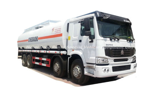 Sinotruck HOWO Tanker Truck with Insulation Layer for Heat Bitumen, Liquid Asphalt, Coal Tar Oil, Crude Oil Transport 26, 000L-33, 000liters 12wheels