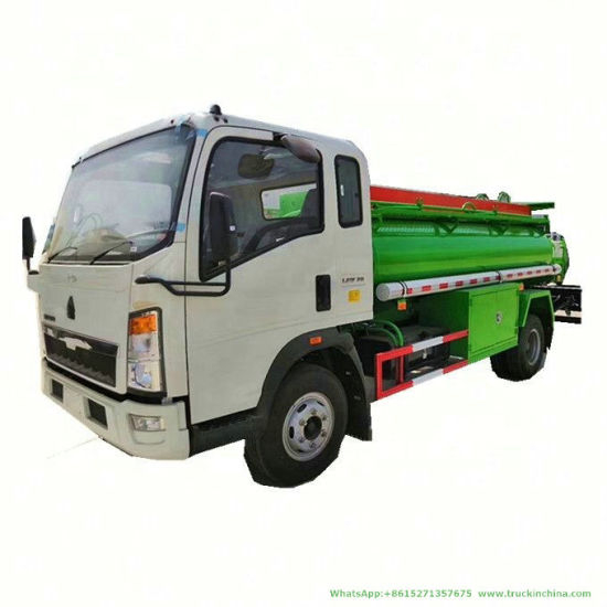 5000 Liters HOWO Fuel Tanker (LHD, RHD Right Hand Drive Diesel Delivery Refueling Truck 1500 -2000Gallon)