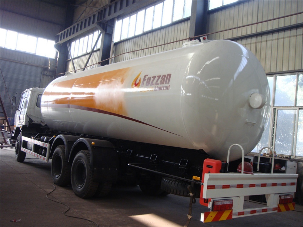Dong Run LPG Bobtail Truck 20, 000liters Bulk Cooking Gas 10 Wheels Drive