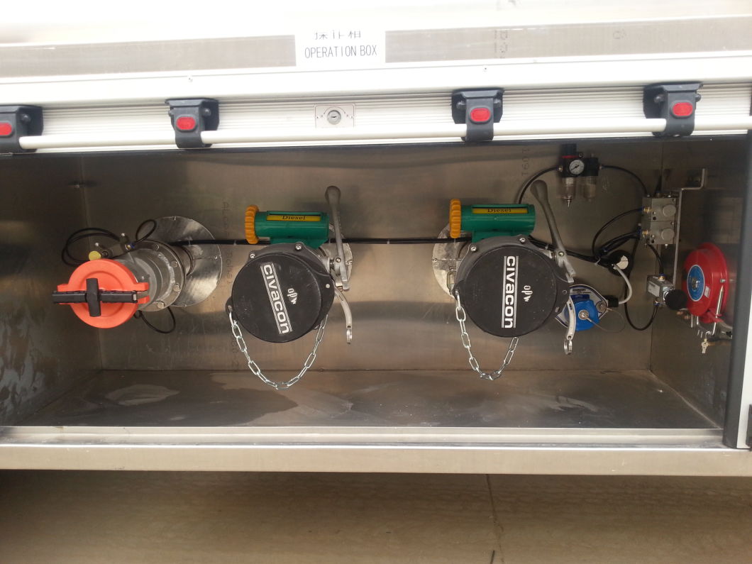 Aluminum Alloy Tanker Trailer 40kl for Diesel, Oil, Gasoline, Kerosene Road Transport with 3 BPW Axles