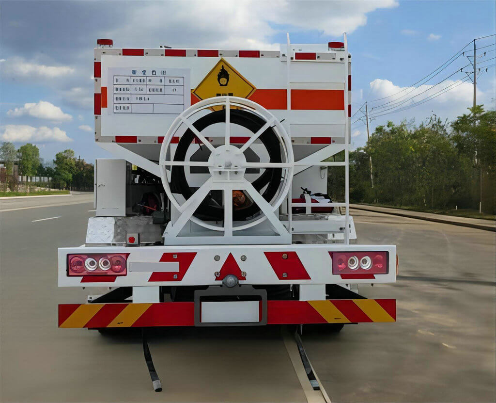 Ammonium nitrate emulsion matrix explosive trucks