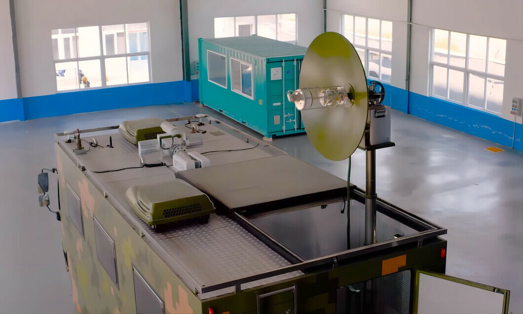 HOWO Customization Communications Command Vehicle