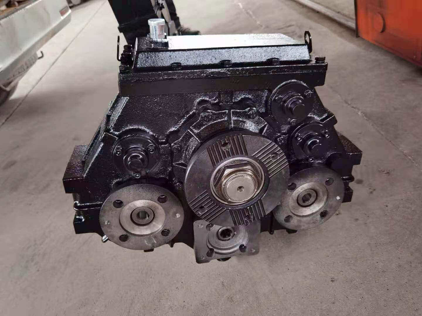 Special Vehicle transfer case (55)