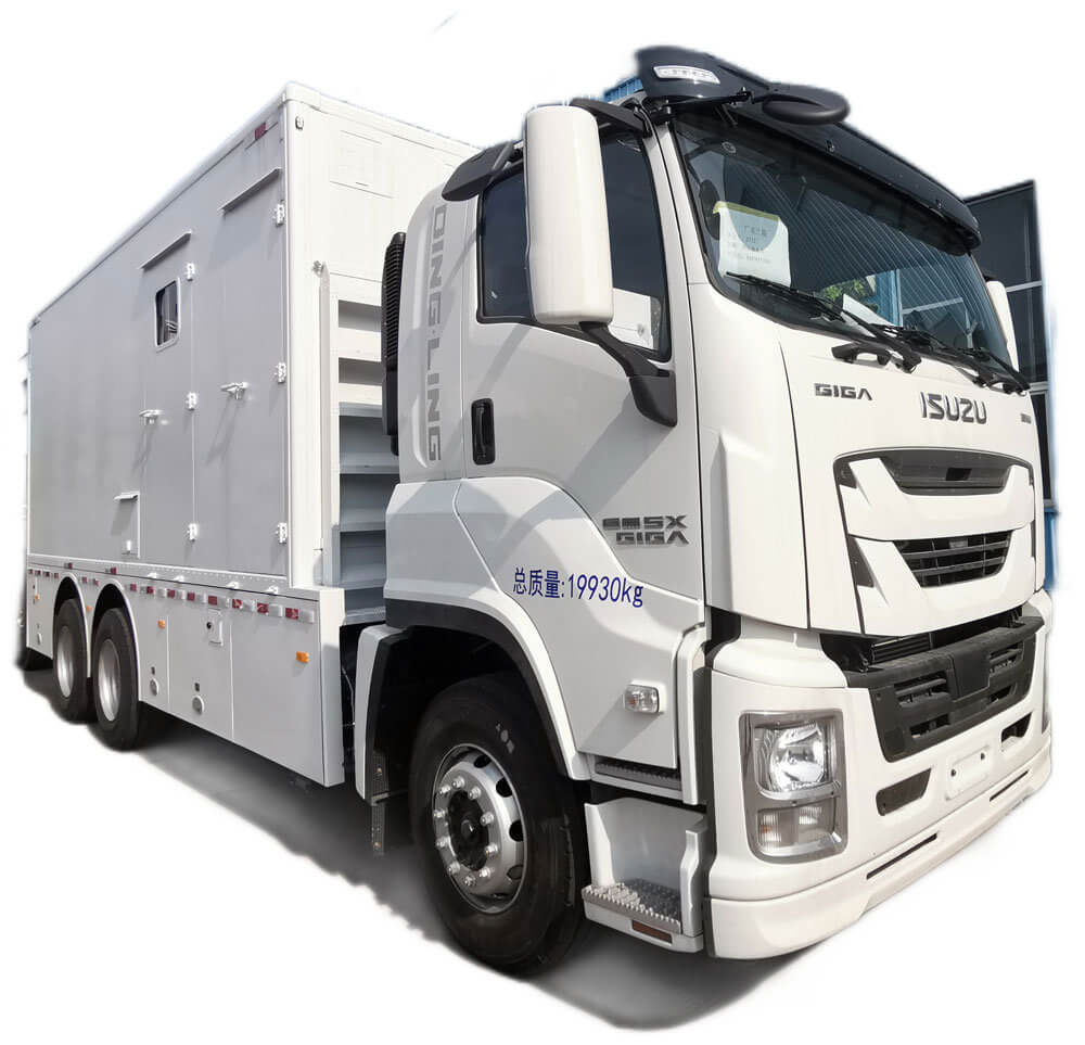 ISUZU GIGA Water purification vehicles