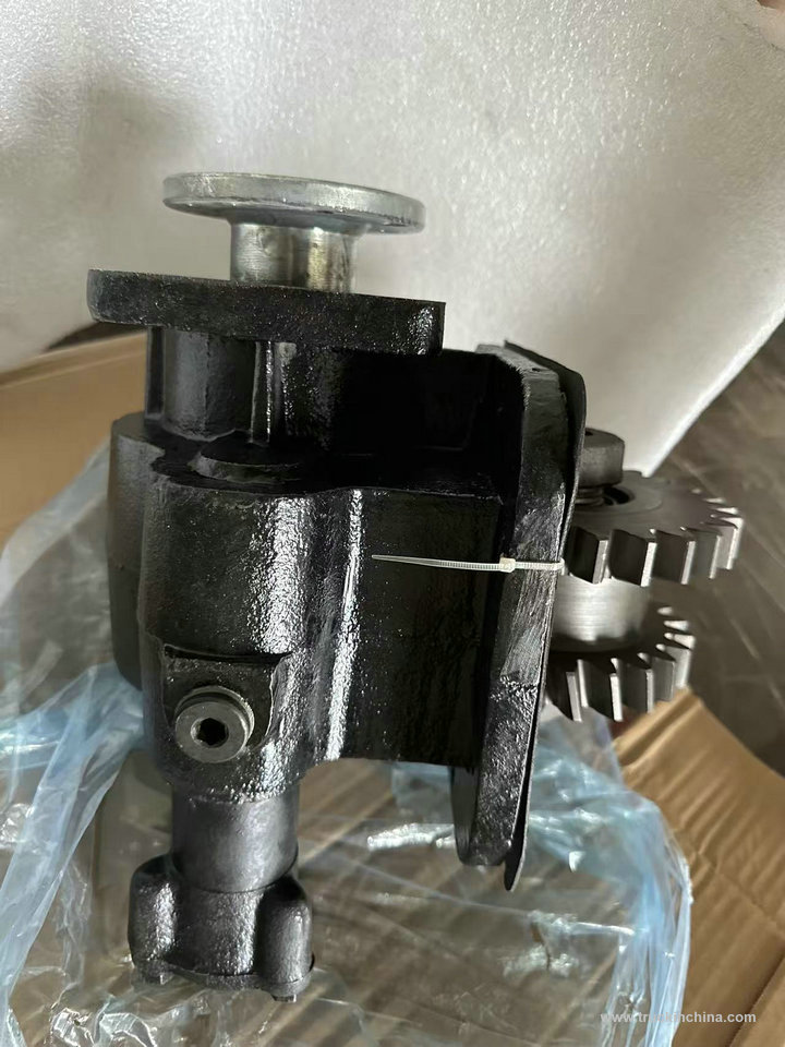 FAW Truck PTO for CA7S-120 FLANGE CARDAN (2)