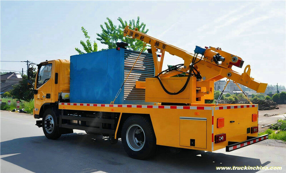 FOTON Guardrail Post Driving Maintenance Truck (2)_1
