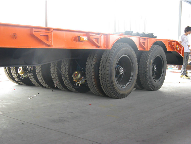 Customizing 4 Axles Low Bed Semi Trailer (80ton-150ton Lowboy Semi Trailer)