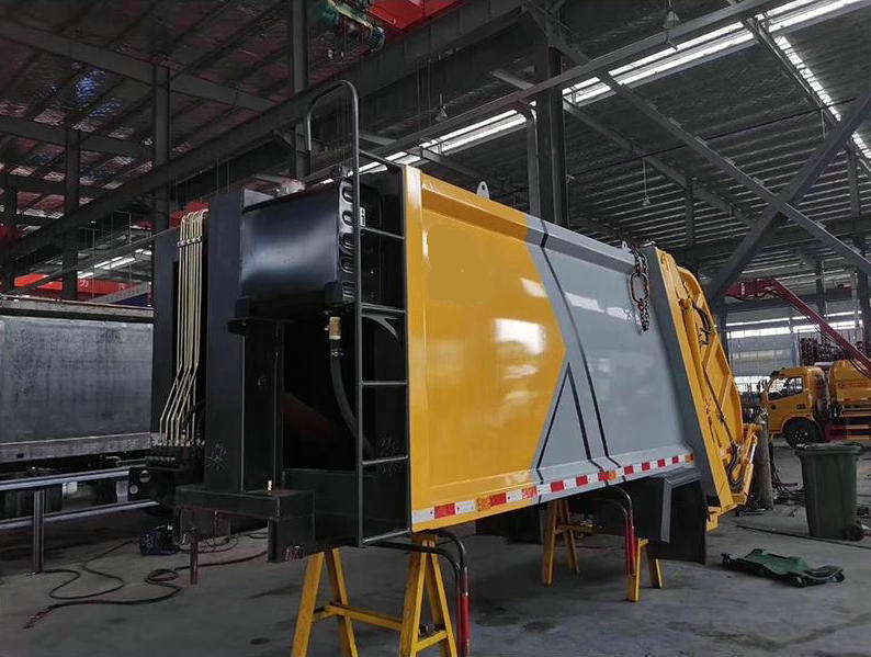 Customizing Truck Upper Body Hydraulic Garbage Compactor SKD 4cbm - 20cbm
