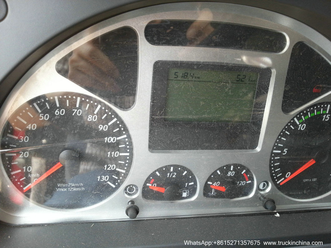 Iveco Genlyon 8X4 Aluminum Fuel Tank Truck (2 Compartments 27 - 30 CBM 12 Wheels)