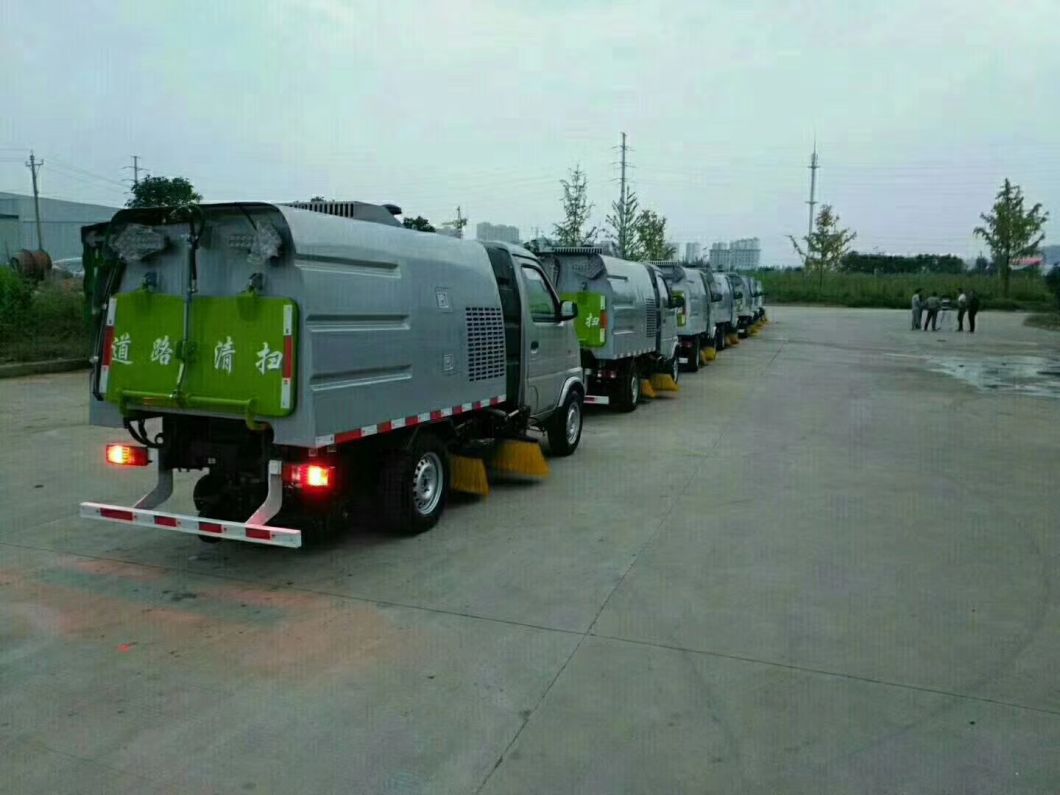 Changan Mini 3 Cbm Road Sweeper Truck 2cbm Garbage +0.5cbm Water