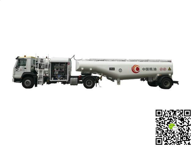 Sinotruck HOWO 35000L-50000L Aircraft Tanker (Tractor with JET A-1 Fuel Tank Trailer Aviation Kerosene, Aviation Gasoline, Jet Oil 9000USG -13200USG Refueler)