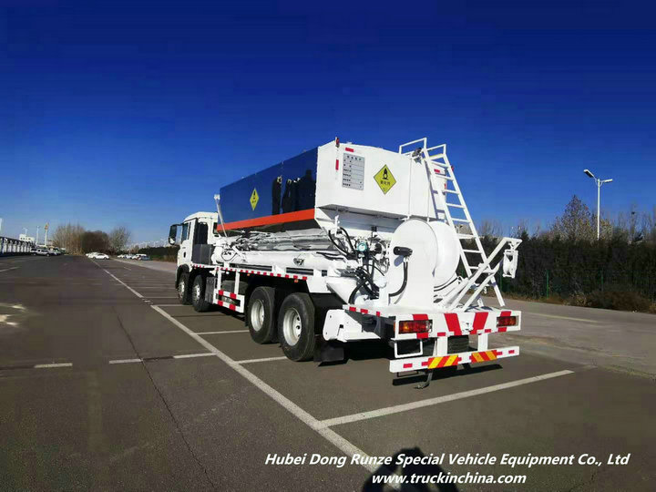 Heavy anfo Truck (1)