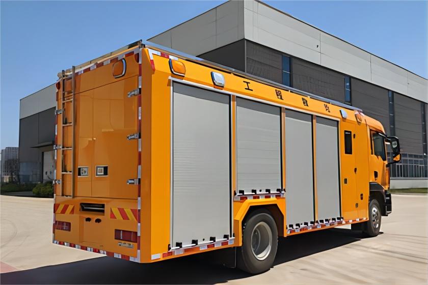 SITRAK Rescue Trucks (4)