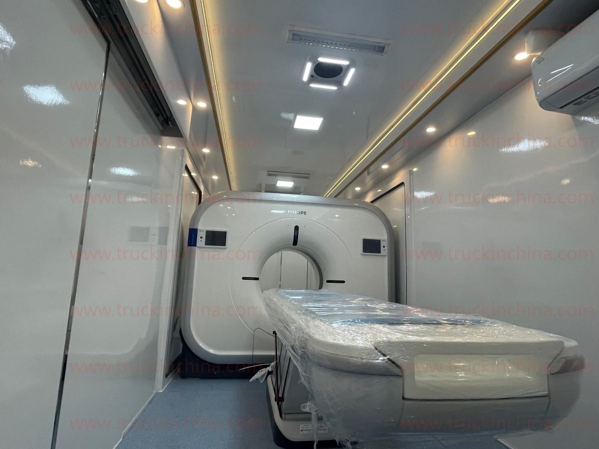 Digital X-ray inspection truck Mobile CT medical semi-trailer (1)