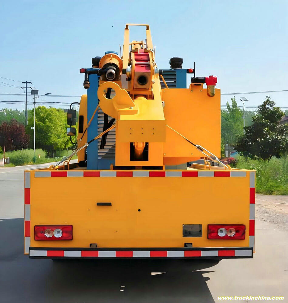 FOTON Guardrail Post Driving Maintenance Truck (17)_1