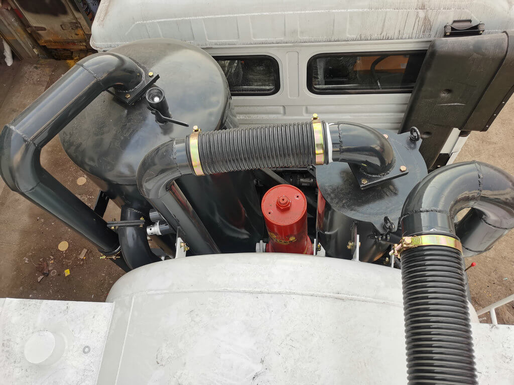 Shacman Hydro Excavators Truck Sewer Jet Suction Units (144)_1