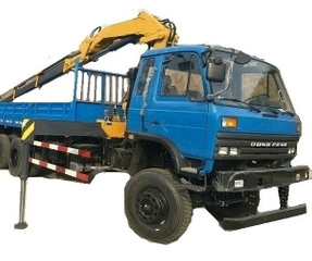  Dong Run Offroad 6x6 Truck Mounted With 8 Ton Truck Crane 