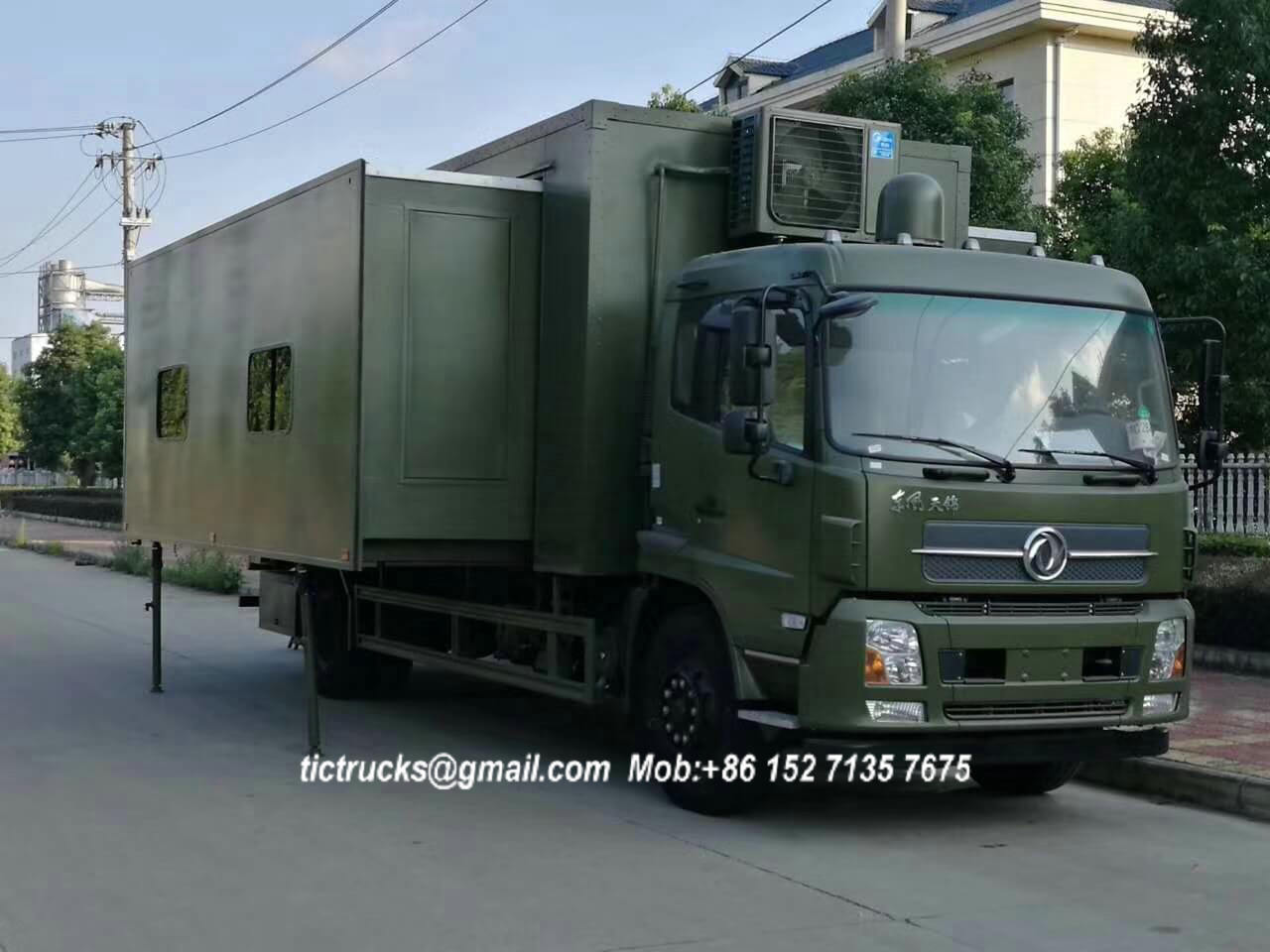 Mobile Camping Vehicle with Rest Area, Washing Area And Cooking Area Customizing