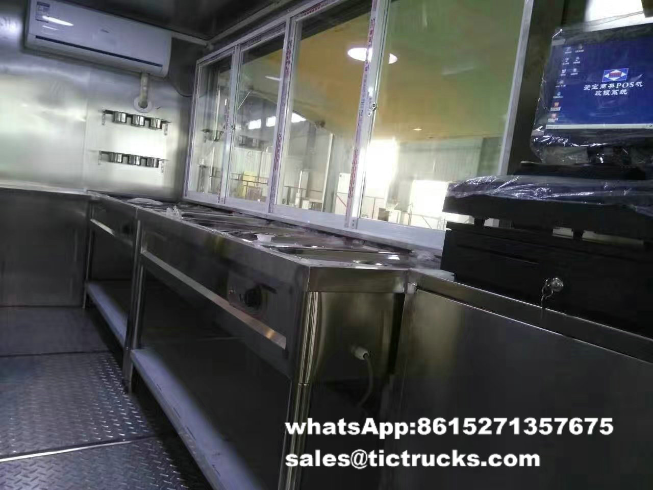 food van -069-food-cooking-Vehicle.jpg