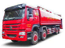 SINOTRUCK HOWO 8x4 Fire Sprinklers Water Tank 28000L with Fire Pump
