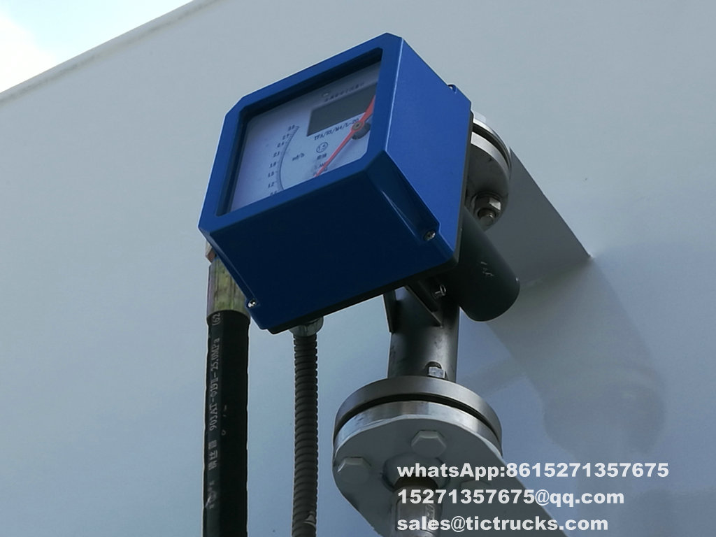 BeiBen Bulk explosive trucks-66T.jpg