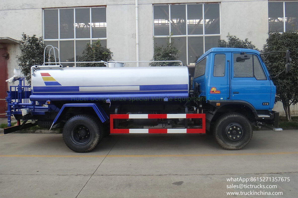 Dongfeng 10000L Water tank washing truck 