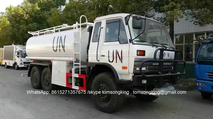 Dongfeng 6x6 All Wheel Drive Water Tanker Truck For UN