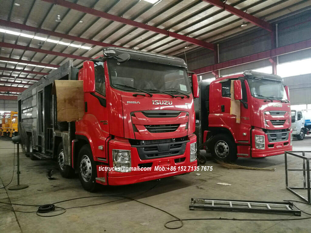 ISUZU GIGA foam powder fire -44-truck