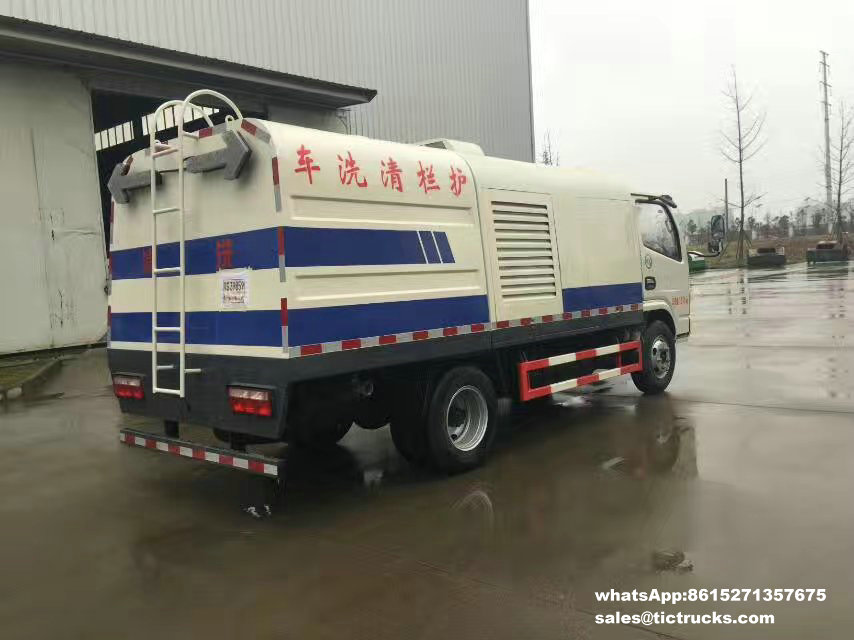 road fence cleaning truck-087- street sweeper.jpg
