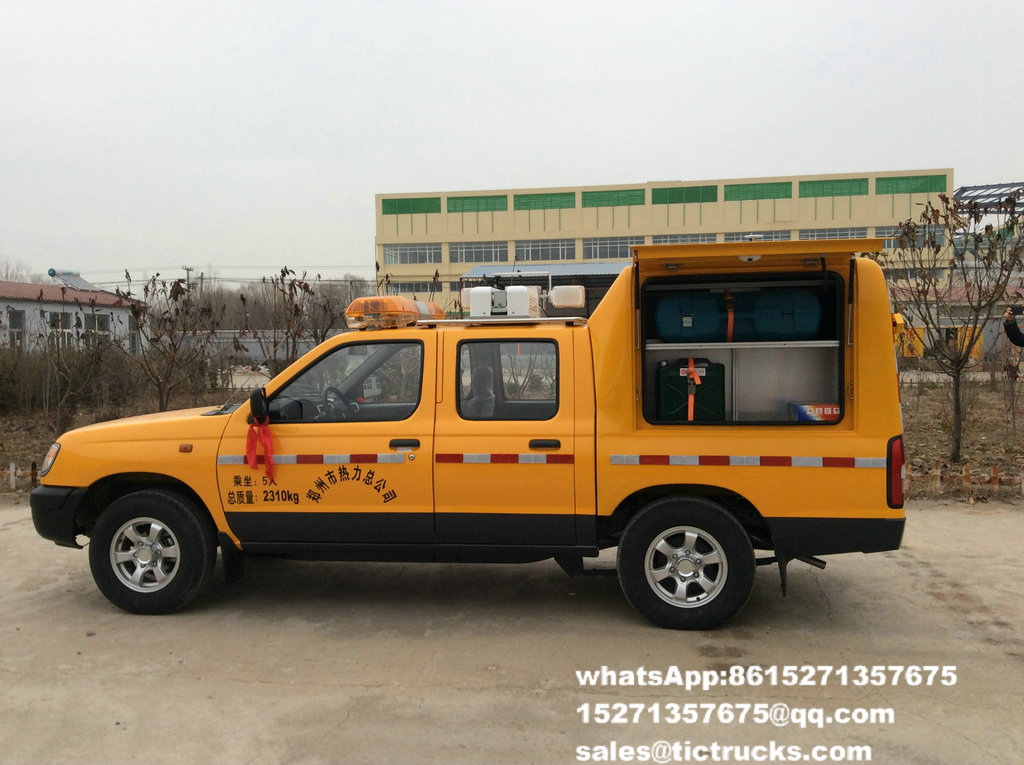 ISUZU Engineering Rescue pickup Truck 8.jpg