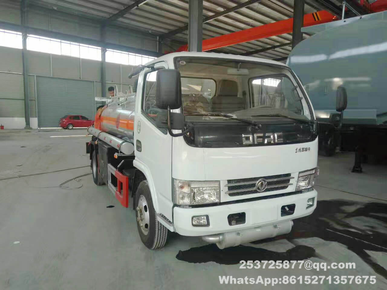 small Diesel tanker -02-truck_1.jpg