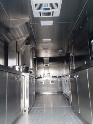Mobile dining car