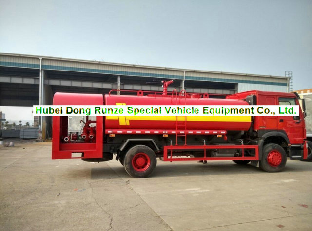 HOWO 4x4 fire truck-7400L water-pump_1