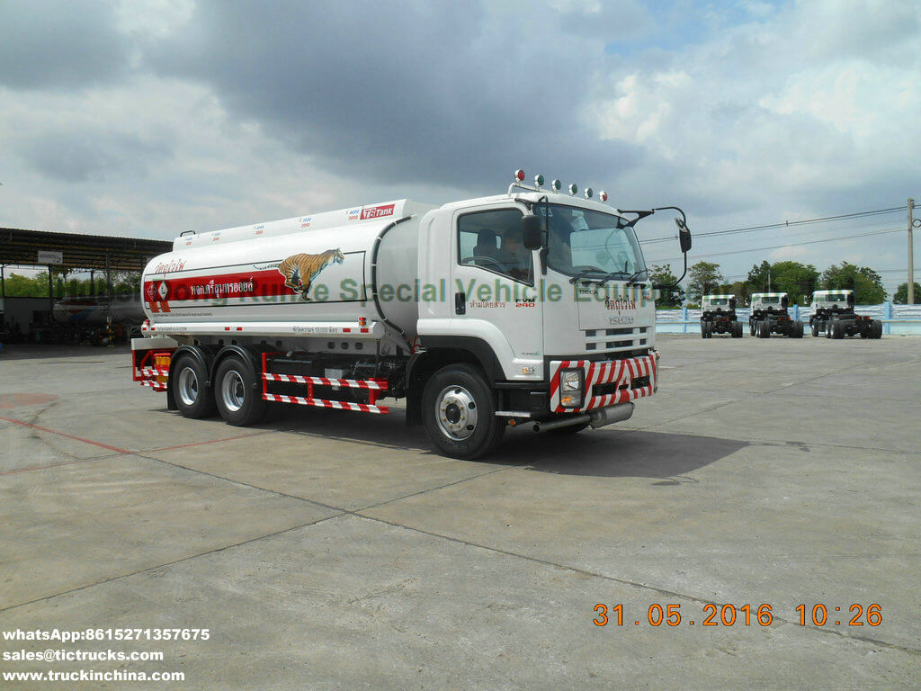 ISUZU 22000L computer ISUZU refueling truck