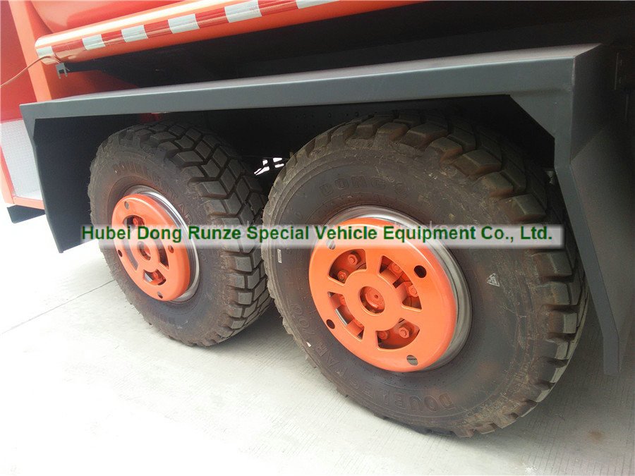 Dongfeng 6x6 all wheel drive -18T Water bowser_2.jpg