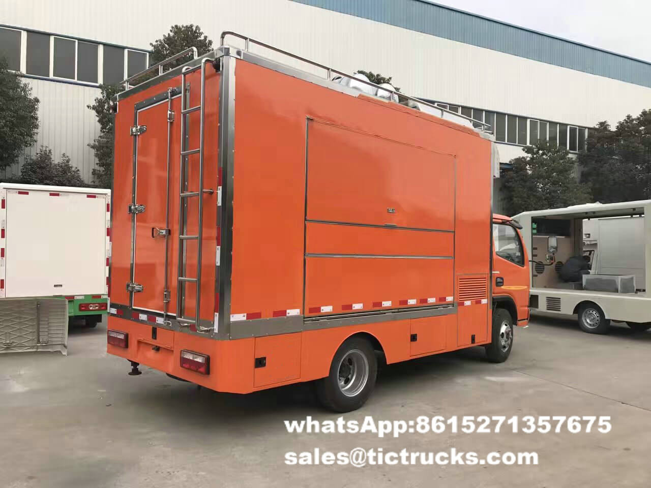 food van -040-food-cooking-Vehicle.jpg