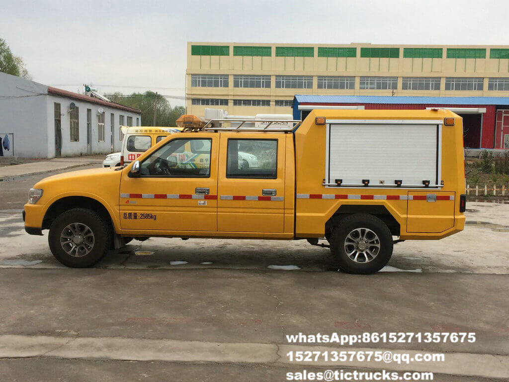 ISUZU Engineering Rescue pickup Truck.jpg