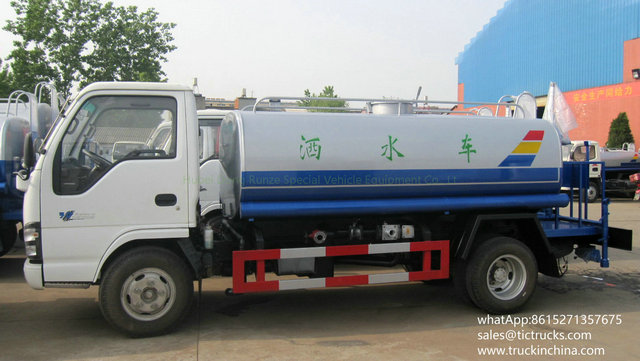 Isuzu 100P 4x2 Water Sprinkler Vehicle 5000L stainless steel tank 98HP
