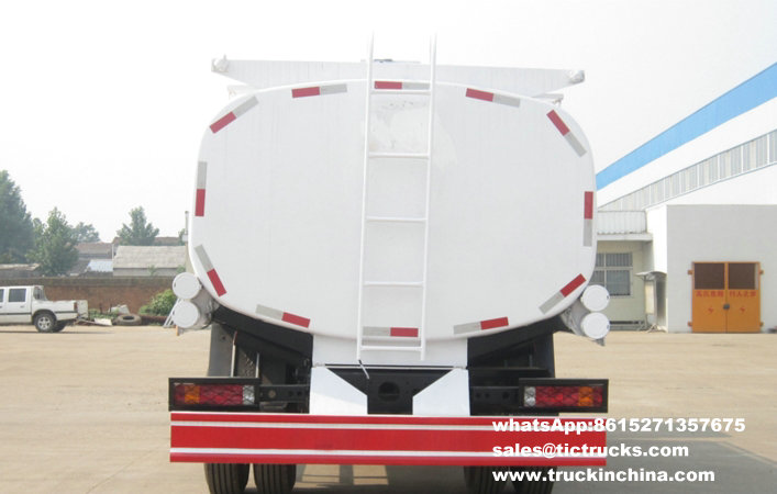SINOTRUK 4X2 sinotruck oil delivery tanker