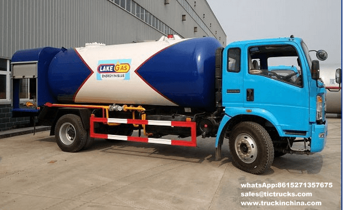 Sinotruk HOWO 4x2 10cbm LPG Bobtail Truck for Cooking Gas Cylinder Refilling