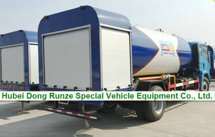 LPG bobtail truck 12000Liters 3.jpg