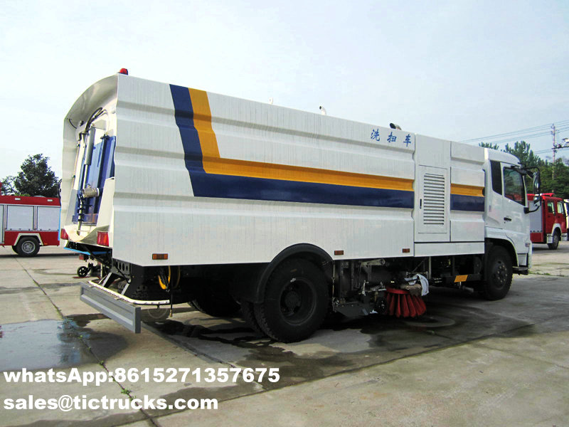 Kingrun vacuum road sweeper-005-water-cleaning_1.jpg