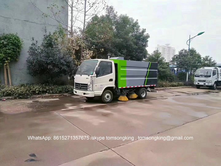 road sweeper trucks -1100Liters water Tank_0007