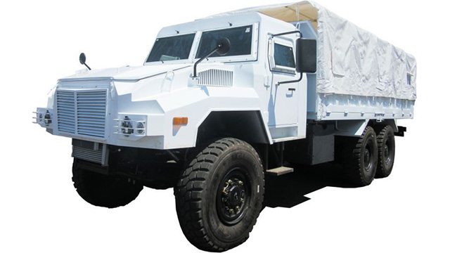 Dong Run Bulletproof 6×6 Off Road Armoured Troops Carrier 3 + 20 Crew