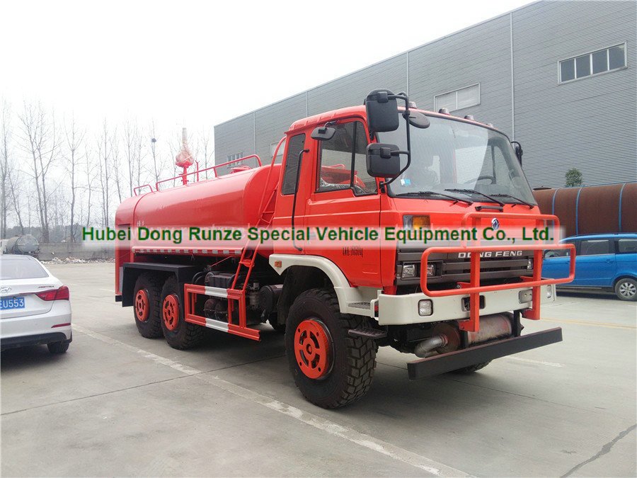 Dongfeng 6x6 all wheel drive -22T Water bowser_2.jpg
