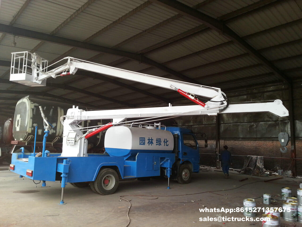 Aerial platform truck -40m-with-water tank