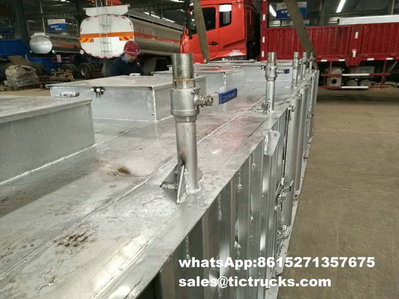 live fish transport truck -14cbm_1.jpg