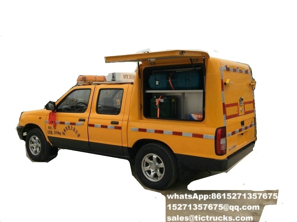 ISUZU Engineering Rescue pickup Truck 7.jpg